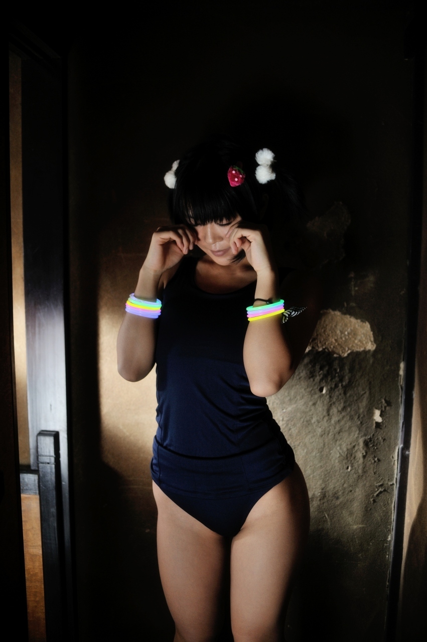 [Cosplay]  Hot Flute Student Pigtails & Perfect Ass 2